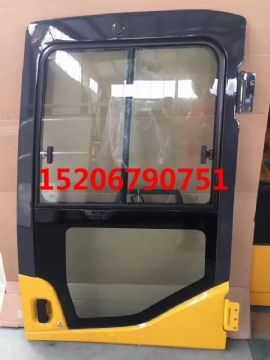 點擊查看詳細信息<br>標題：小松PC200-7/PC-7型駕駛室車門總成  閱讀次數(shù)：1759